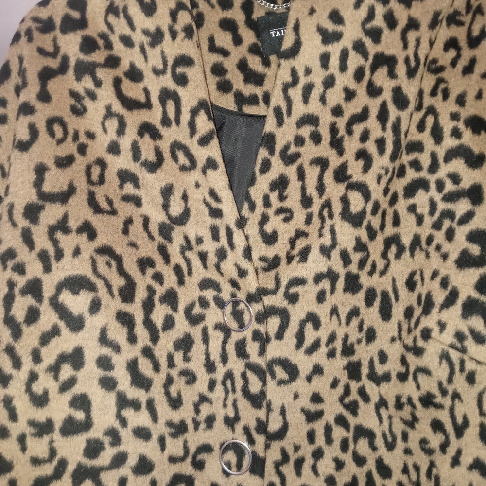 Cougar print faux fur coat - Picture 2 of 6